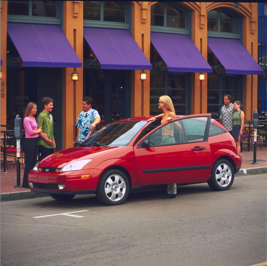  Ford Focus 1999 года  (фото 78 из 130)